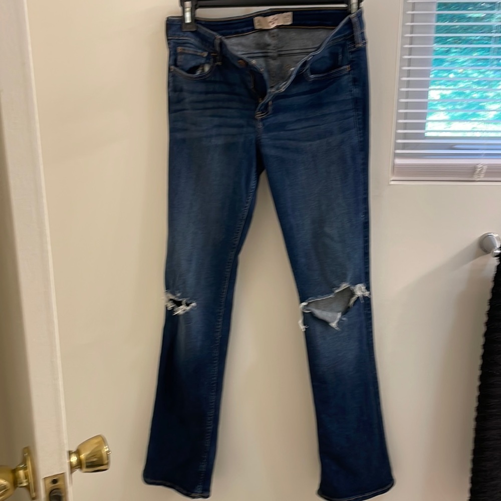 Hollister boot cut size 9